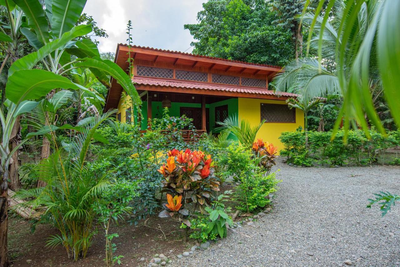 Villa Pina Dorada Dependencia Del Hotel Casa Merlin Puerto Viejo de Talamanca Exterior photo