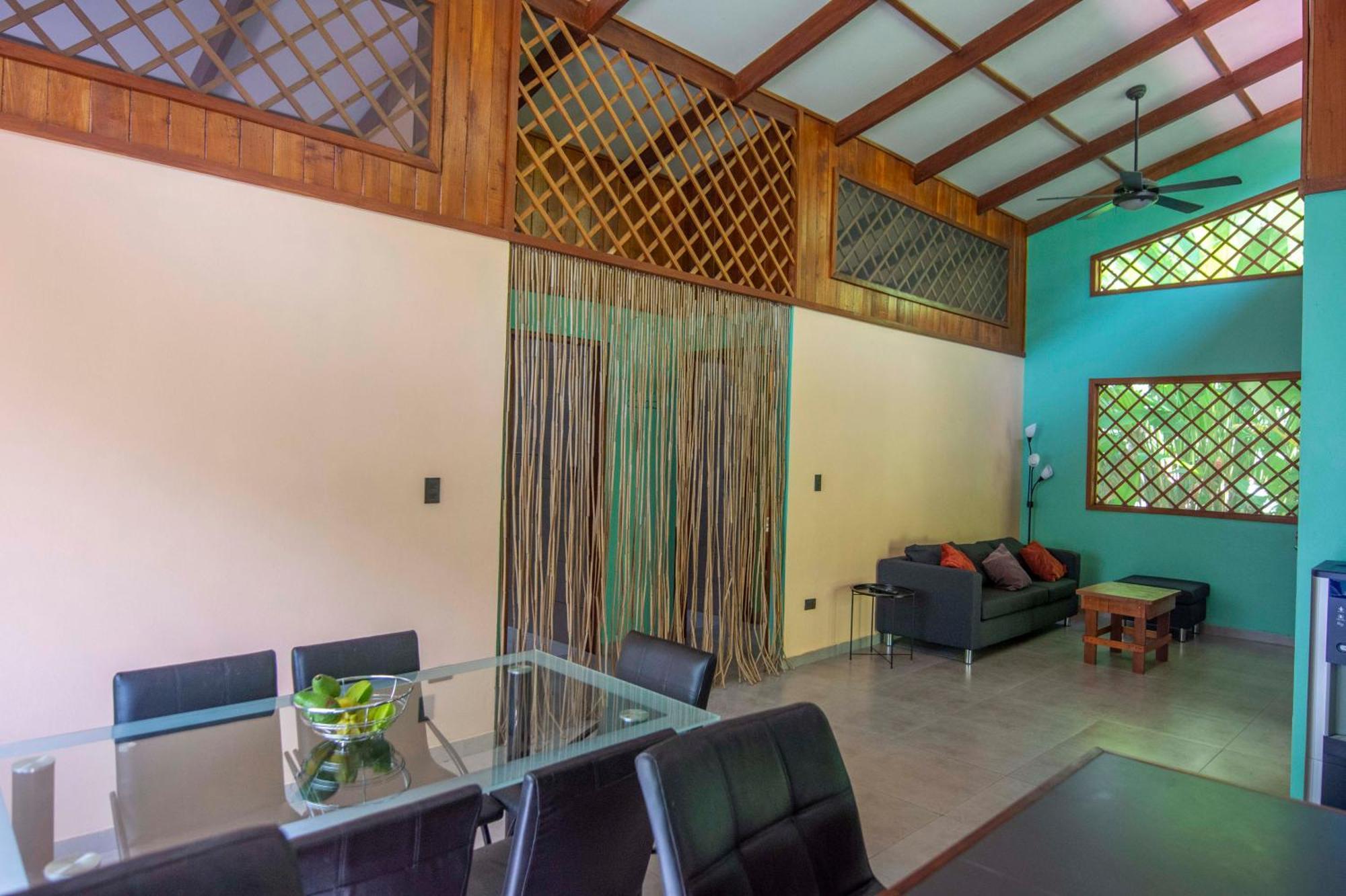 Villa Pina Dorada Dependencia Del Hotel Casa Merlin Puerto Viejo de Talamanca Exterior photo